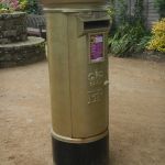 Sarks (seit Olympia 2012) gold gestrichene Post Box